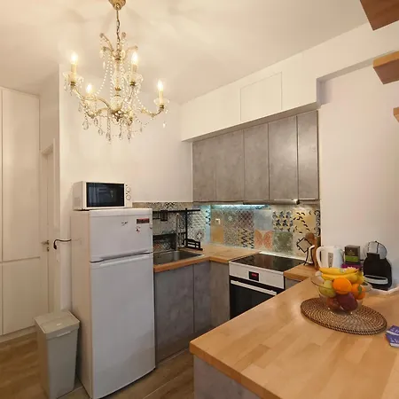 Vibe In Historic Center Apartment *