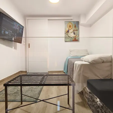 Vibe In Historic Center Apartment *