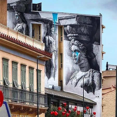 Apartment Vibe In Historic Center